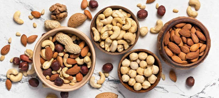 Nutritional values of nuts