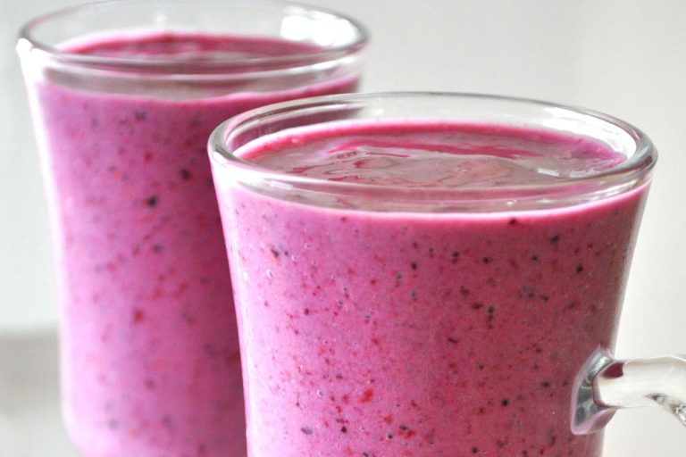 Is it healthy to have a smoothie for breakfast every day