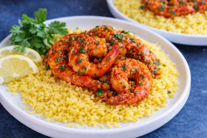 Garlic tomato prawns